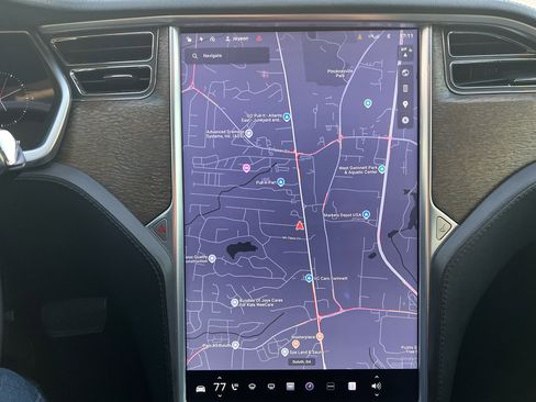 Used 2013 Tesla Model S Signature Performance image 20