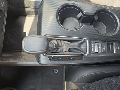 Used 2025 Honda Civic Sport image 21