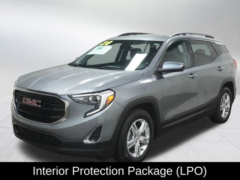Used 2020 GMC Terrain SLE w/ Driver Convenience Package image 5