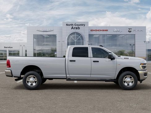 Used 2025 RAM 3500 Tradesman AWD/4WD image 27