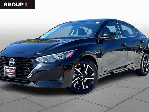 Certified 2024 Nissan Sentra SV image 1