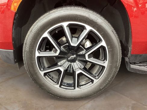 Used 2024 Chevrolet Tahoe RST image 36