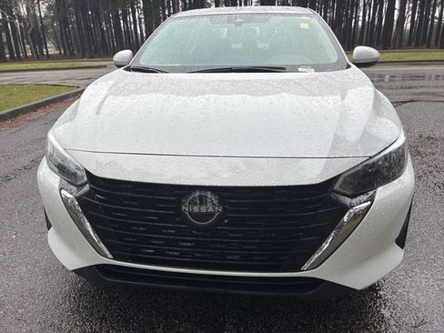 Used 2025 Nissan Sentra SV w/ All-Weather Package image 8