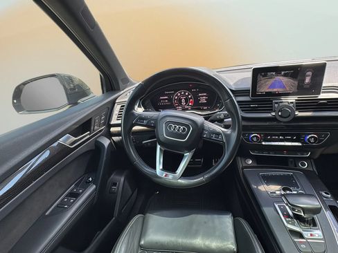 Used 2018 Audi SQ5 Premium Plus w/ Navigation Package AWD/4WD image 15