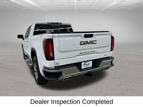 Used 2022 GMC Sierra 1500 SLT w/ SLT Premium Plus Package AWD/4WD image 11
