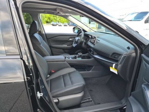 New 2026 Nissan Rogue Dark Armor AWD/4WD image 14