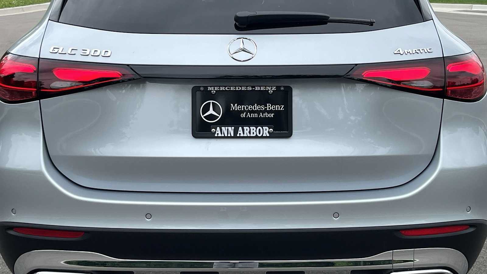 Used 2026 Mercedes-Benz GLC 300 4MATIC image 18