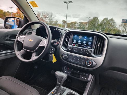 Certified 2021 Chevrolet Colorado LT w/ LT Convenience Package image 27