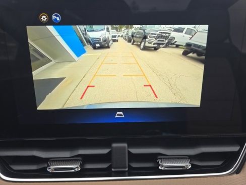 New 2026 Chevrolet Equinox ACTIV w/ Convenience Package III image 22