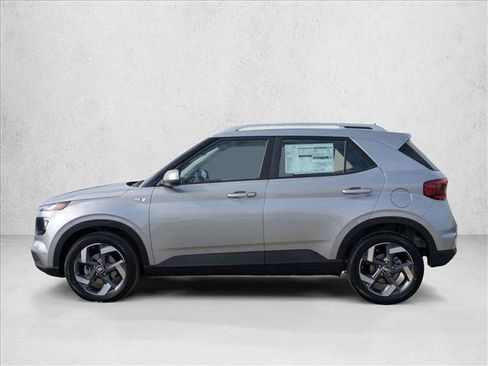 New 2026 Hyundai Venue SEL image 8