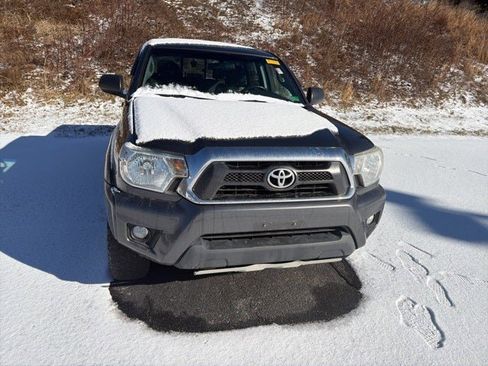 Used 2015 Toyota Tacoma 4x4 Double Cab image 19