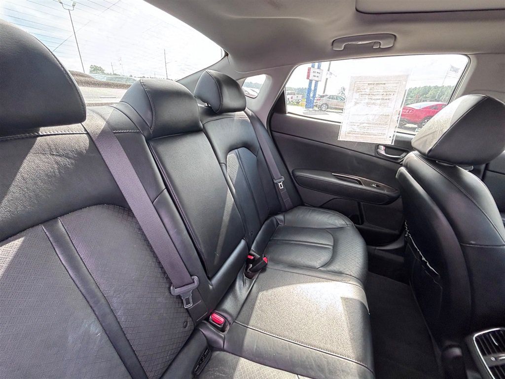 Used 2020 Kia Optima Premium FWD image 18