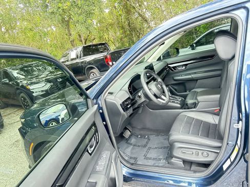 Used 2024 Honda CR-V EX-L image 10