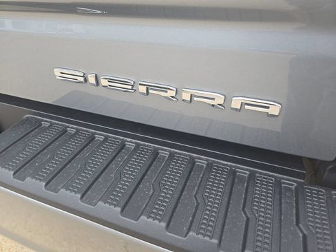Used 2026 GMC Sierra 1500 Denali w/ Technology Package AWD/4WD image 11