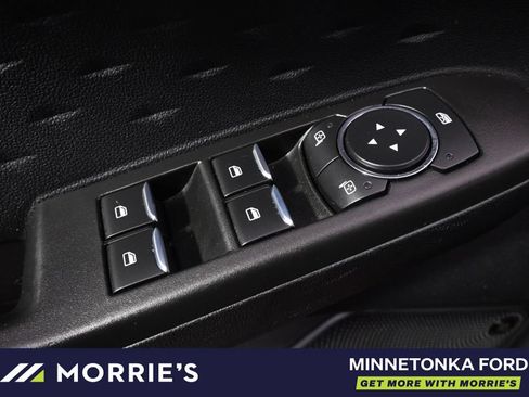 Used 2020 Ford Escape Titanium AWD/4WD image 23