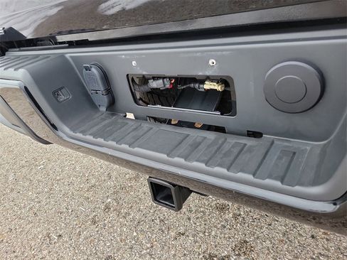 Used 2021 GMC Canyon Elevation w/ Trailering Package image 10