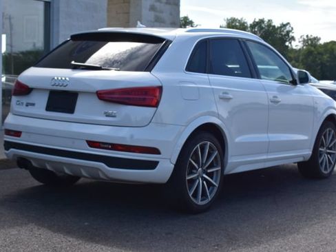 Used 2018 Audi Q3 2.0T Premium Plus w/ Premium Plus Package AWD/4WD image 17