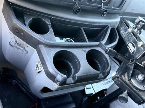 Used 2014 Ford E-350 and Econoline 350 Super Duty RWD image 34