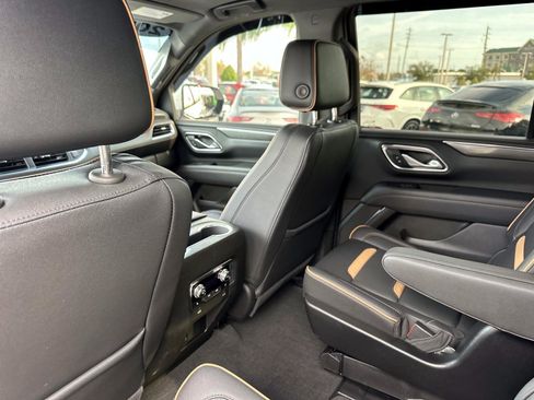 Used 2023 GMC Yukon AT4 w/ AT4 Premium Package image 15
