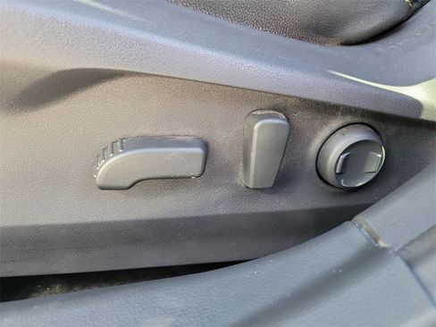 Used 2025 Subaru Outback Onyx Edition image 17