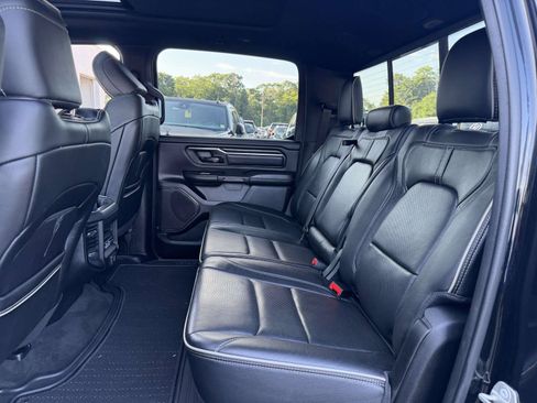 Used 2024 RAM 1500 Limited AWD/4WD image 12