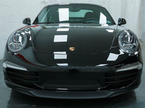Used 2015 Porsche 911 Carrera S image 2