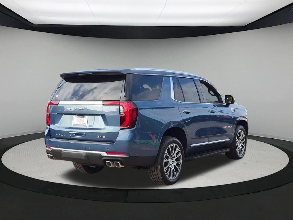 New 2026 GMC Yukon Denali w/ LPO, Illumination Package AWD/4WD image 5