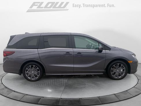 Certified 2026 Honda Odyssey Touring image 10