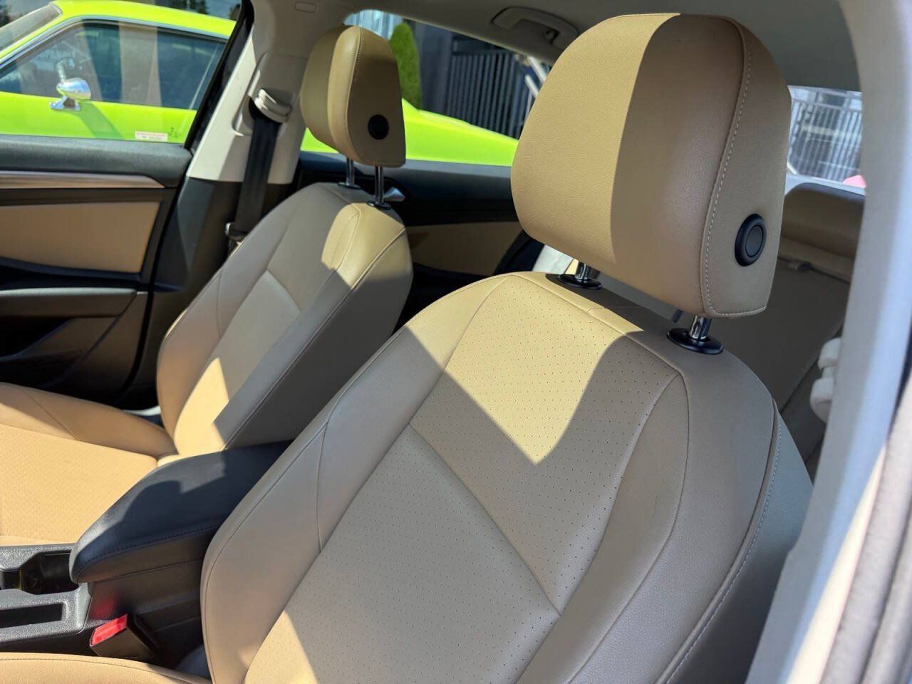 Used 2019 Volkswagen Jetta SEL FWD image 17