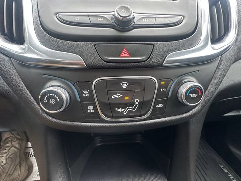 Used 2020 Chevrolet Equinox LT AWD/4WD image 13