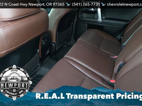 Used 2021 Toyota 4Runner Limited image 12