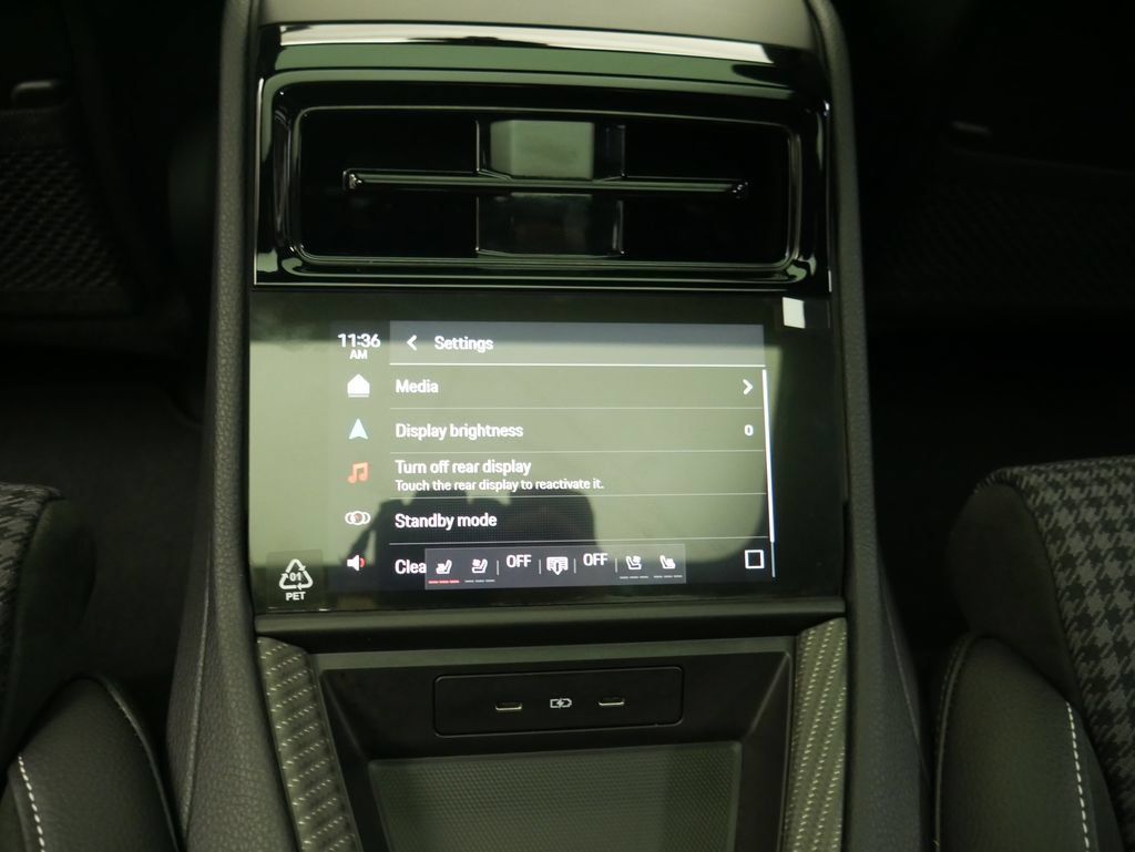 Certified 2025 Porsche Panamera Turbo AWD/4WD image 30
