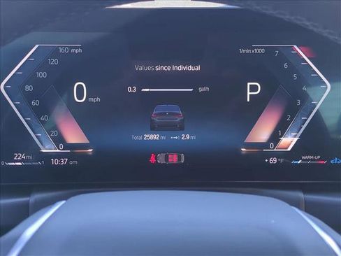 Used 2024 BMW 330i Sedan w/ Convenience Package image 12