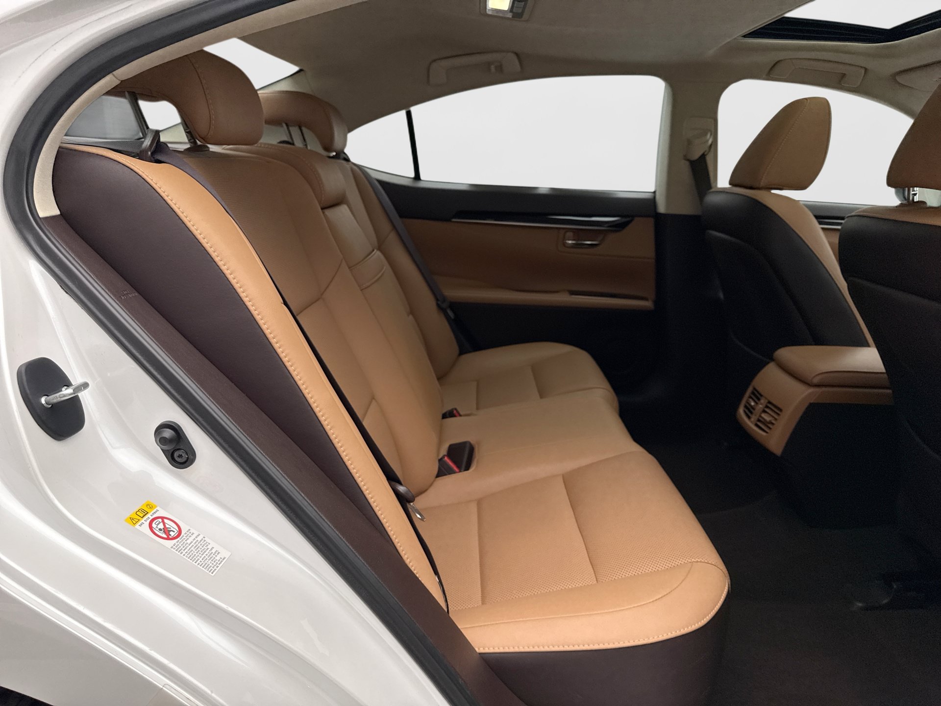 Used 2018 Lexus ES 350 w/ Navigation System Package FWD image 18