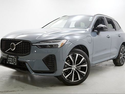 Certified 2023 Volvo XC60 T8 Plus w/ Climate Package image 2