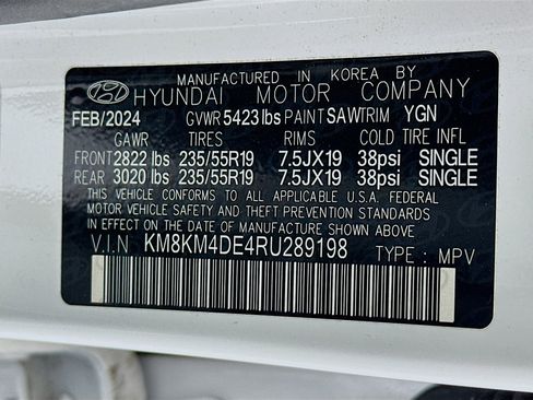 Used 2024 Hyundai Ioniq 5 SE image 12