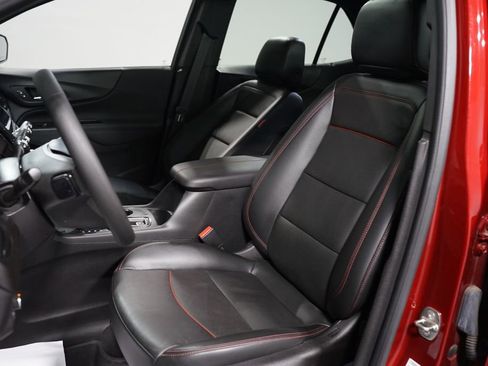 Used 2023 Chevrolet Equinox RS w/ RS Leather Package image 26