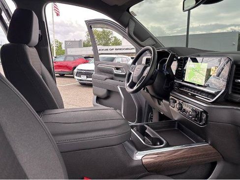 Used 2026 Chevrolet Silverado 2500 LT w/ Trail Boss Package AWD/4WD image 16