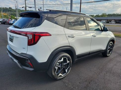 Certified 2025 Kia Seltos S AWD/4WD image 5