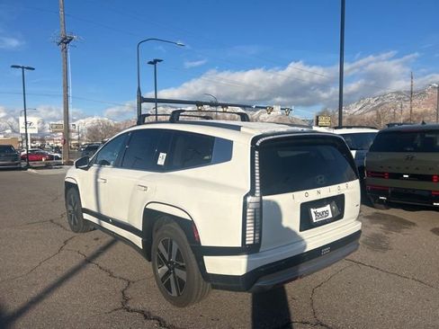 New 2026 Hyundai Ioniq 9 SEL image 6