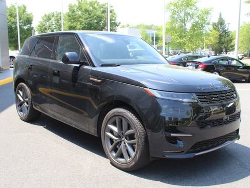 New 2025 Land Rover Range Rover Sport Dynamic SE image 9