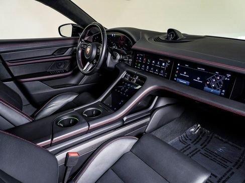 Certified 2024 Porsche Taycan GTS image 14