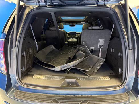 Used 2021 Chevrolet Tahoe Z71 AWD/4WD image 34
