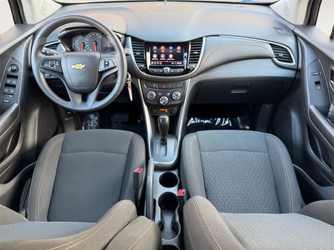 Used 2021 Chevrolet Trax LS w/ Tint and Cruise Package image 16