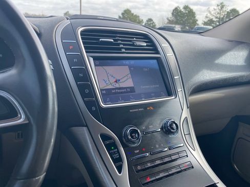 Used 2020 Lincoln Nautilus FWD w/ Equipment Group 101A image 21