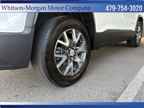 Used 2023 GMC Acadia SLT AWD/4WD image 41