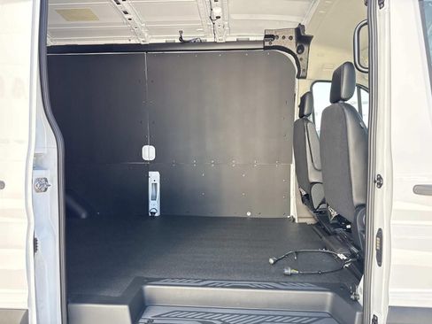 New 2026 Ford Transit 250 148 Medium Roof w/ Load Area Protection Package RWD image 11