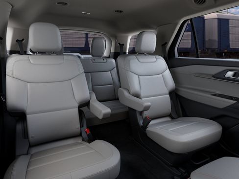 New 2027 Ford Explorer Active AWD/4WD image 11