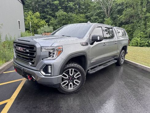Used 2020 GMC Sierra 1500 AT4 w/ AT4 Premium Package AWD/4WD image 2