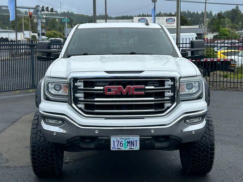 Used 2017 GMC Sierra 1500 SLT w/ SLT Premium Package AWD/4WD image 2